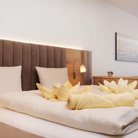 Appartement Krippenstein Mit Indoorpool Und Sauna Bad Goisern Eksteriør billede