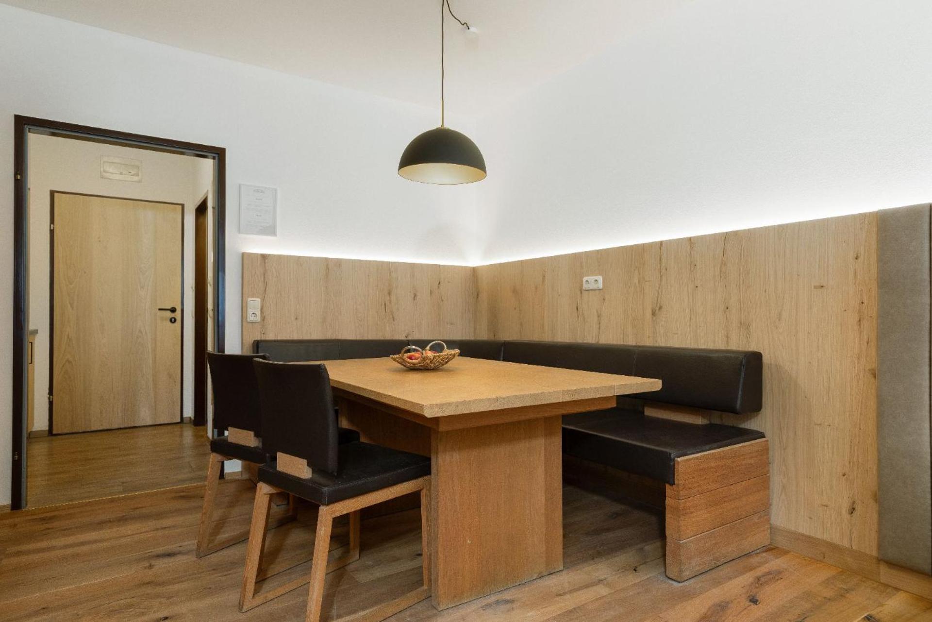 Appartement Krippenstein Mit Indoorpool Und Sauna Bad Goisern Eksteriør billede